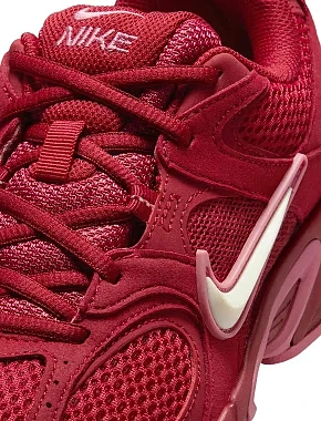 Жіночі кросівки Nike V5 RNR SUEDE текстильні червоні - фото 4 - Miraton