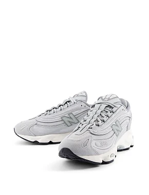 Женские кроссовки New Balance U10002LV кожаные серые - фото 3 - Miraton