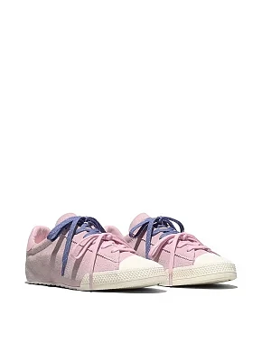 Женские кеды Converse Chuck Taylor Lo замшевые розовые - фото 2 - Miraton