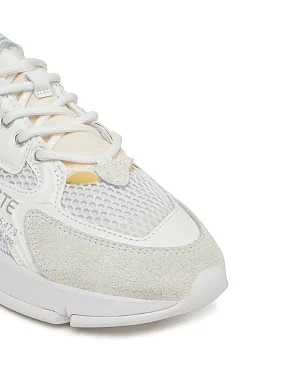 Женские кроссовки Lacoste L003 замшевые молочного цвета - фото 5 - Miraton