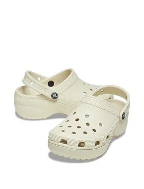 Женские сабо Crocs Classic Platform Clog резиновые молочного цвета - фото 2 - Miraton