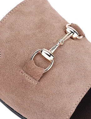 Женские шлепанцы Attizzare велюровые коричневые - фото 4 - Miraton