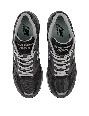 Чоловічі кросівки New Balance U880R3TR сірі замшеві - фото 2 - Miraton