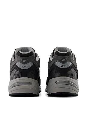 Чоловічі кросівки New Balance U880R3TR сірі замшеві - фото 3 - Miraton