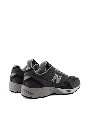 Чоловічі кросівки New Balance U880R3TR сірі замшеві - фото 5 - Miraton