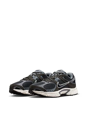 Кроссовки Nike - фото 1 - Miraton