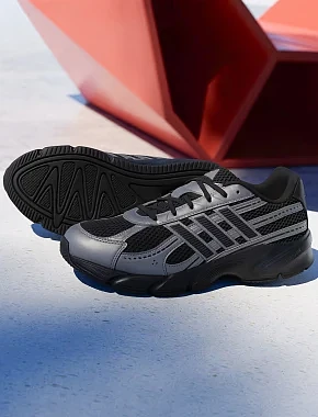 Кросівки Adidas - фото 4 - Miraton
