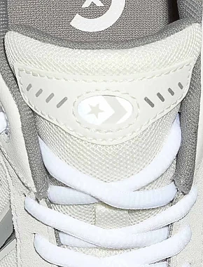 Жіночі кросівки Converse Converse Wave Motion Trainer білі замшеві - фото 5 - Miraton
