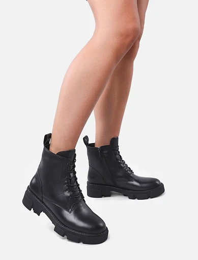 Женские ботинки Attizzare кожаные черные - фото 1 - Miraton
