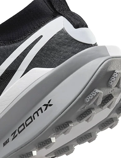 Женские кроссовки Nike Zegama 2 тканевые черные - фото 8 - Miraton