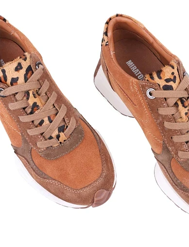 Жіночі кросівки MIRATON велюрові коричневі (JR918-22) - фото 5 - Miraton