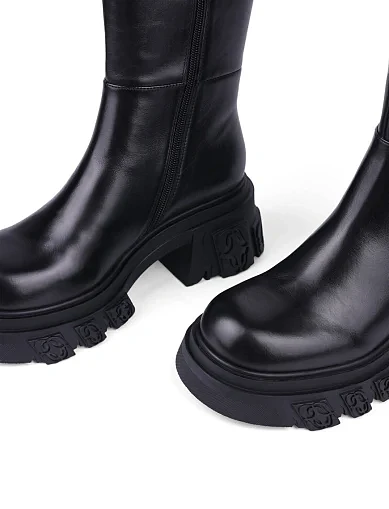 Женские сапоги MIRATON кожаные черные с подкладкой из байки - фото 5 - Miraton