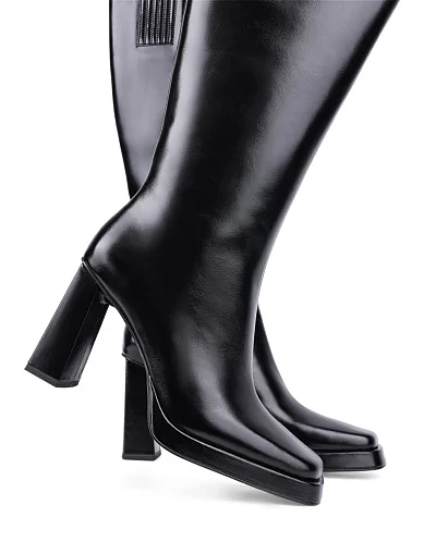 Женские сапоги JEFFREY CAMPBELL Maximal кожаные черные  с подкладкой из натуральной кожи - фото 4 - Miraton