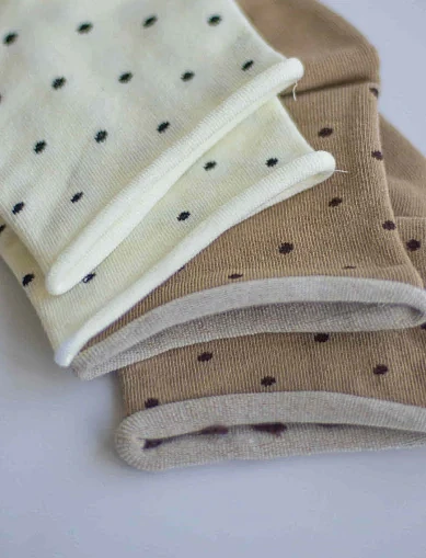 Женские высокие носки Legs коттон молочные - фото 1 - Miraton