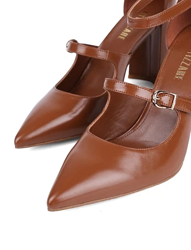 Женские туфли Attizzare лаковые бежевые - фото 5 - Miraton