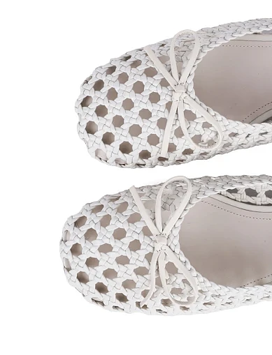 Жіночі балетки MIRATON шкіряні білі (LQX021-8) - фото 5 - Miraton