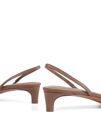 Женские босоножки MIRATON кожаные бежевые - фото 3 - Miraton