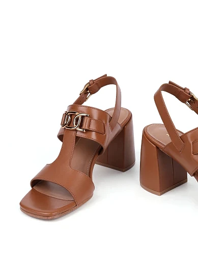 Жіночі босоніжки Attizzare шкіряні коричневі (2538-92-1) - фото 3 - Miraton