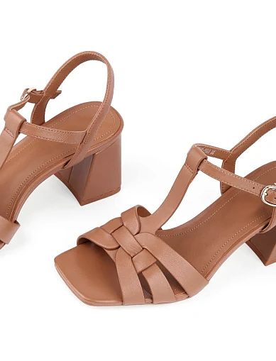 Жіночі босоніжки Attizzare шкіряні коричневі (W510L-1901) - фото 5 - Miraton