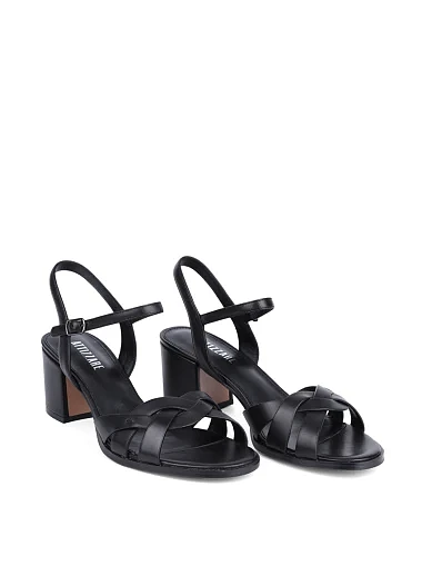 Жіночі босоніжки Attizzare шкіряні чорні (HS23107-12-1) - фото 3 - Miraton