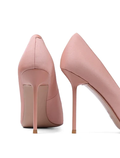 Жіночі туфлі MIRATON сатинові бежеві (HS2498-1-10) - фото 2 - Miraton