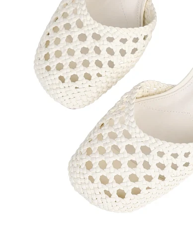 Женские босоножки MIRATON кожаные рисового цвета - фото 6 - Miraton