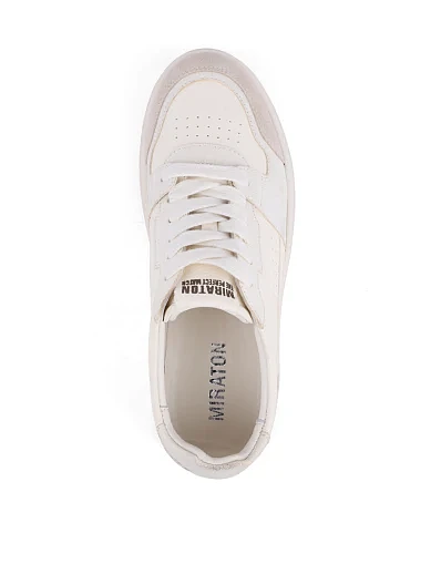 Женские кеды MIRATON кожаные молочного цвета - фото 5 - Miraton