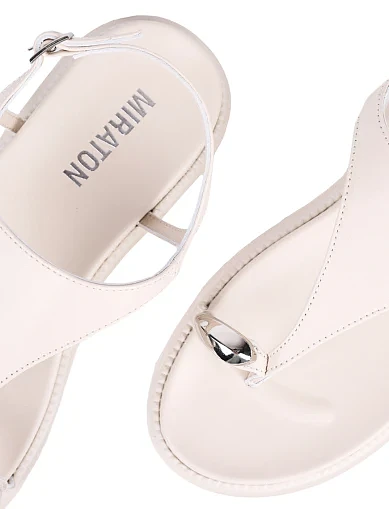 Женские сандалии MIRATON кожаные рисового цвета - фото 5 - Miraton