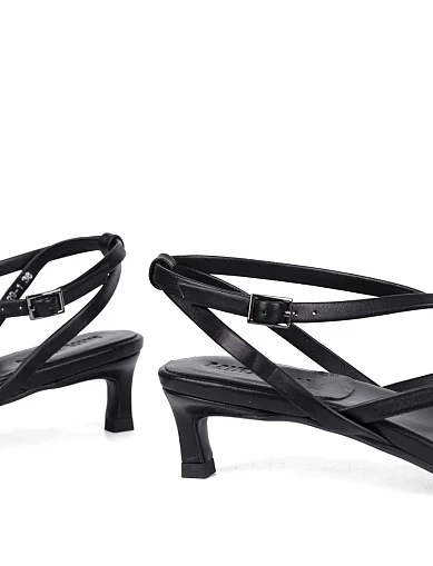 Женские босоножки MIRATON кожаные черные - фото 4 - Miraton