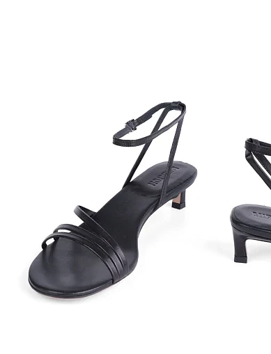 Женские босоножки MIRATON кожаные черные - фото 2 - Miraton