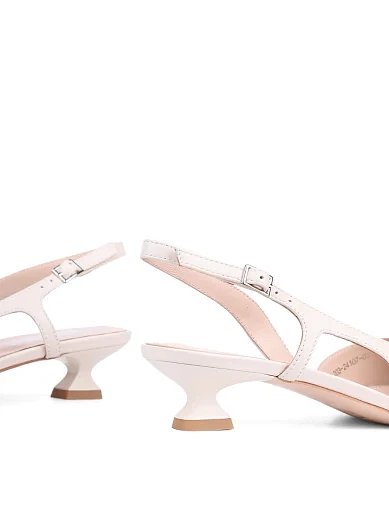 Жіночі туфлі слінгбеки MIRATON шкіряні рисового кольору (203-24107-02) - фото 2 - Miraton