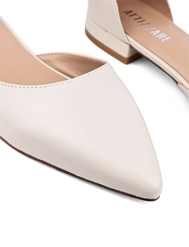 Женские балетки MIRATON кожаные молочные - фото 5 - Miraton