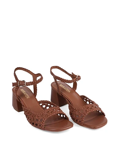 Женские босоножки MIRATON кожаные коричневые - фото 4 - Miraton