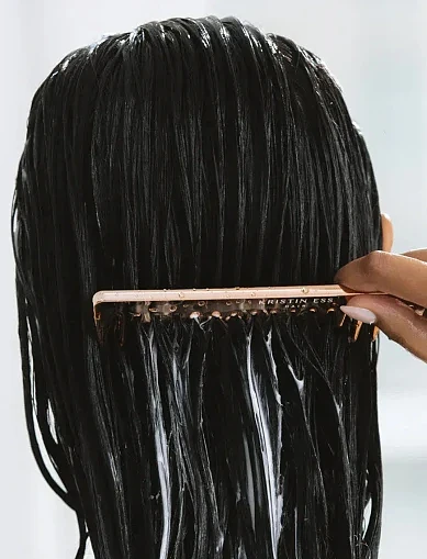 Маска для відновлення волосся Kristin Ess Strand Strengthening Reconstructive Moisture Mask, 200ml(Маска для відновлення волосся Kristin Ess Strand S) - фото 2 - Miraton