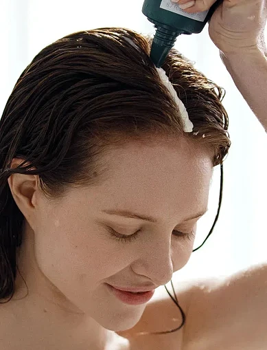 Пилинг для кожи головы Kristin Ess Instant Exfoliating Scalp Scrub, 200ml - фото 2 - Miraton