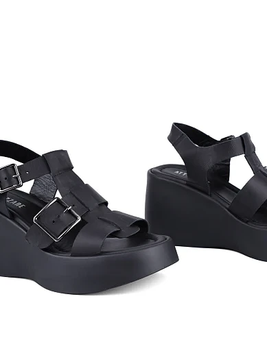 Жіночі босоніжки Attizzare шкіряні чорні (608-301024) - фото 2 - Miraton