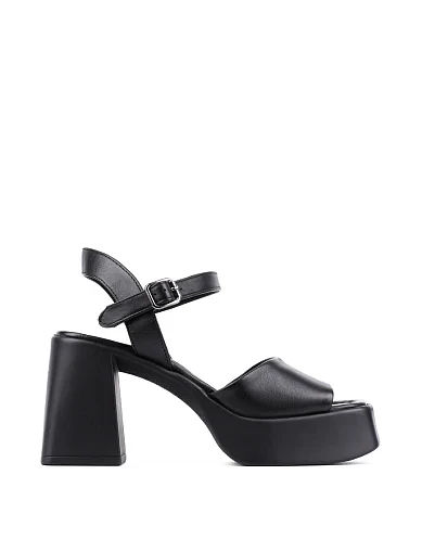Женские босоножки Attizzare кожаные черные - фото 1 - Miraton