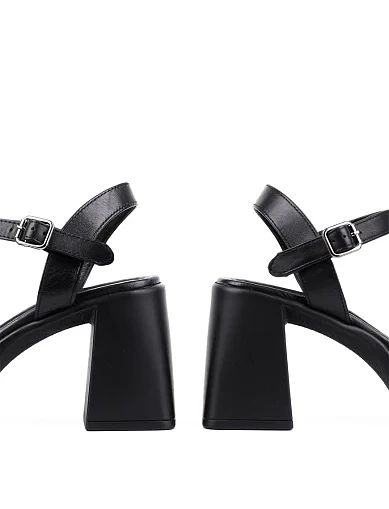 Женские босоножки Attizzare кожаные черные - фото 2 - Miraton