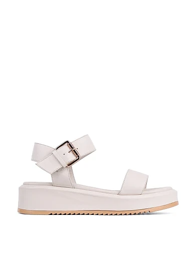 Женские сандалии Attizzare кожаные рисового цвета - фото 1 - Miraton