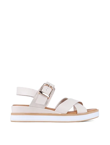 Женские босоножки INUOVO кожаные рисового цвета - фото 1 - Miraton