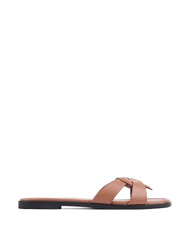 Женские шлепанцы Love Moschino кожаные коричневые - фото 1 - Miraton