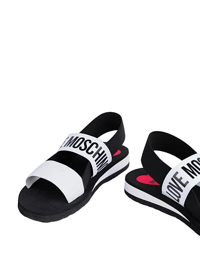 Женские сандалии Love Moschino тканевые белые - фото 2 - Miraton