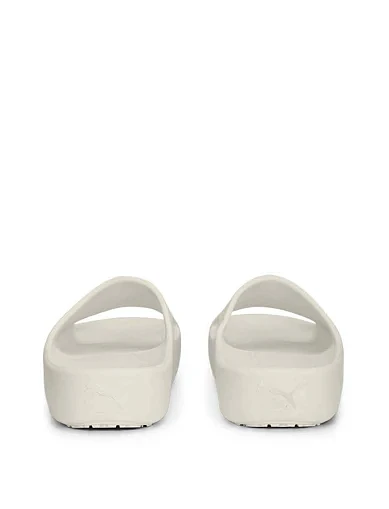 Женские шлепанцы PUMA Shibui Cat резиновые молочного цвета - фото 3 - Miraton