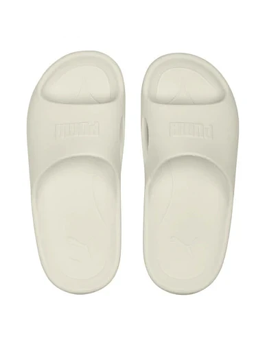 Женские шлепанцы PUMA Shibui Cat резиновые молочного цвета - фото 4 - Miraton