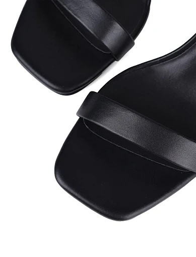 Жіночі босоніжки JEFFREY CAMPBELL з екошкіри чорні (BANDITZ) - фото 6 - Miraton