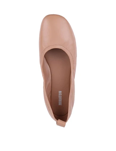 Женские балетки MIRATON кожаные бежевые - фото 4 - Miraton