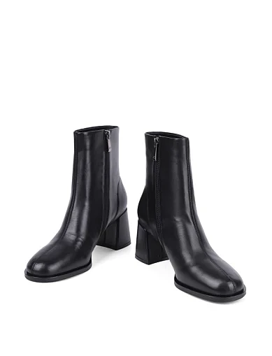 Женские ботинки Attizzare кожаные черные - фото 2 - Miraton