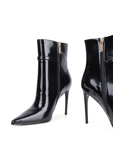 Женские ботинки Mia May из масляной кожи черные - фото 2 - Miraton