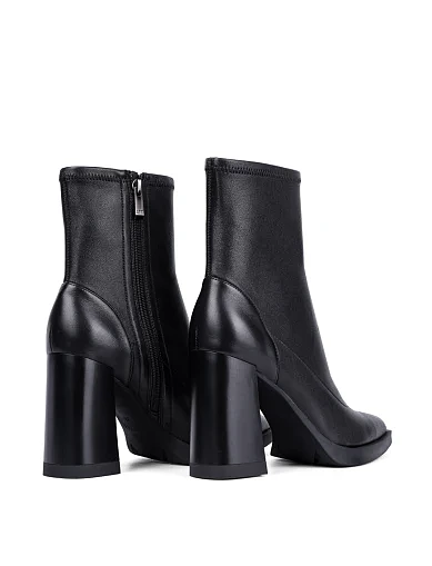 Женские ботинки Attizzare кожаные черные - фото 4 - Miraton