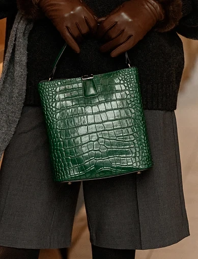 Женская сумка тоут MIRATON кожаная зеленая - фото 2 - Miraton